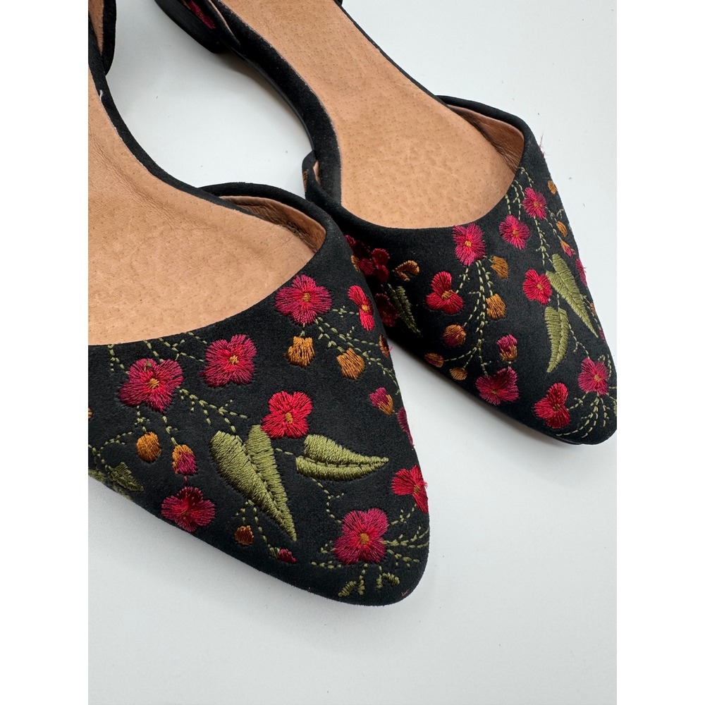J. Jill Embroidered Floral d'Orsay Flats Black Pointed Toe Shoes 6.5 - Picture 2 of 6